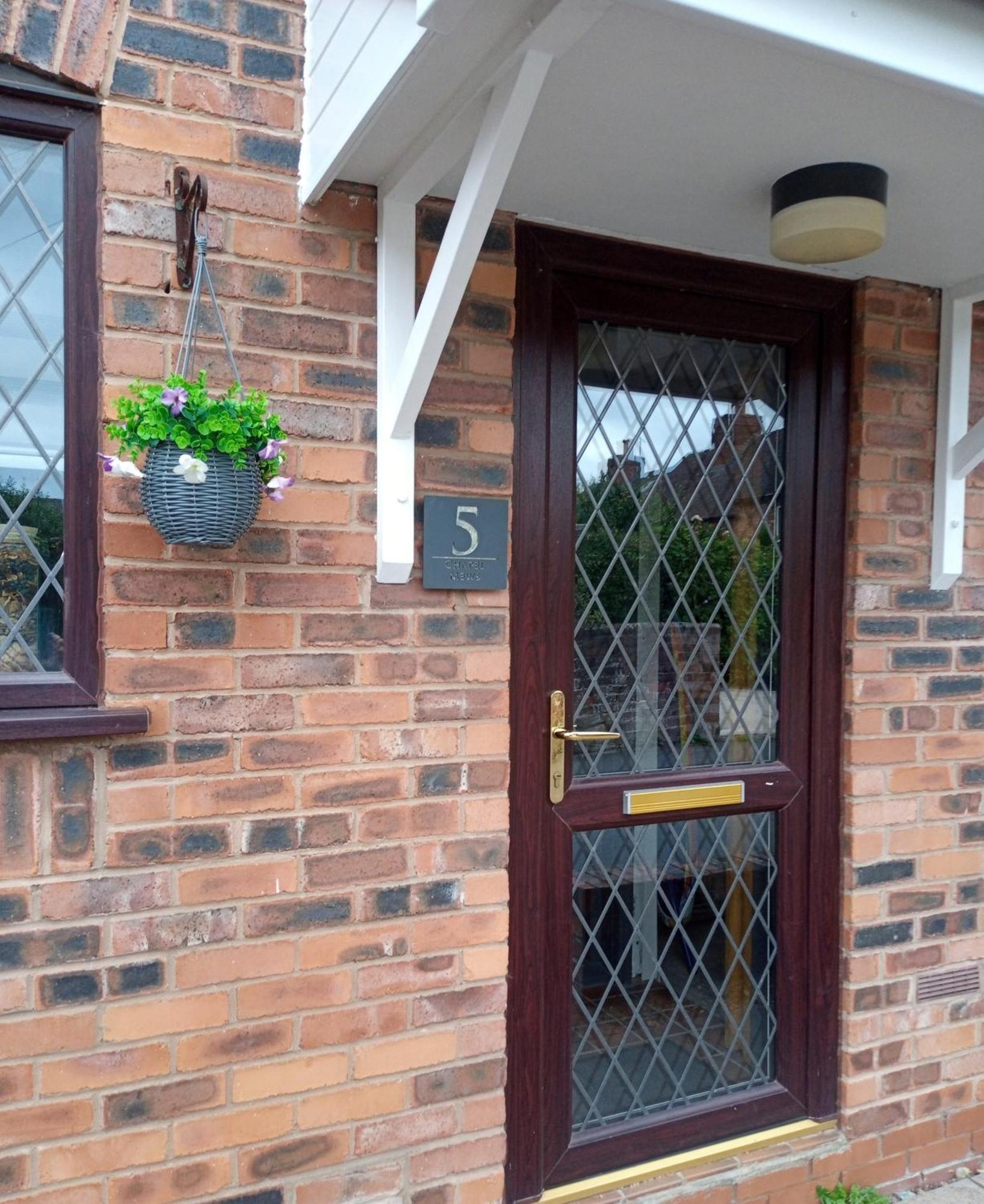Ludlow Mews Town House With Free Parking Ngoại thất bức ảnh