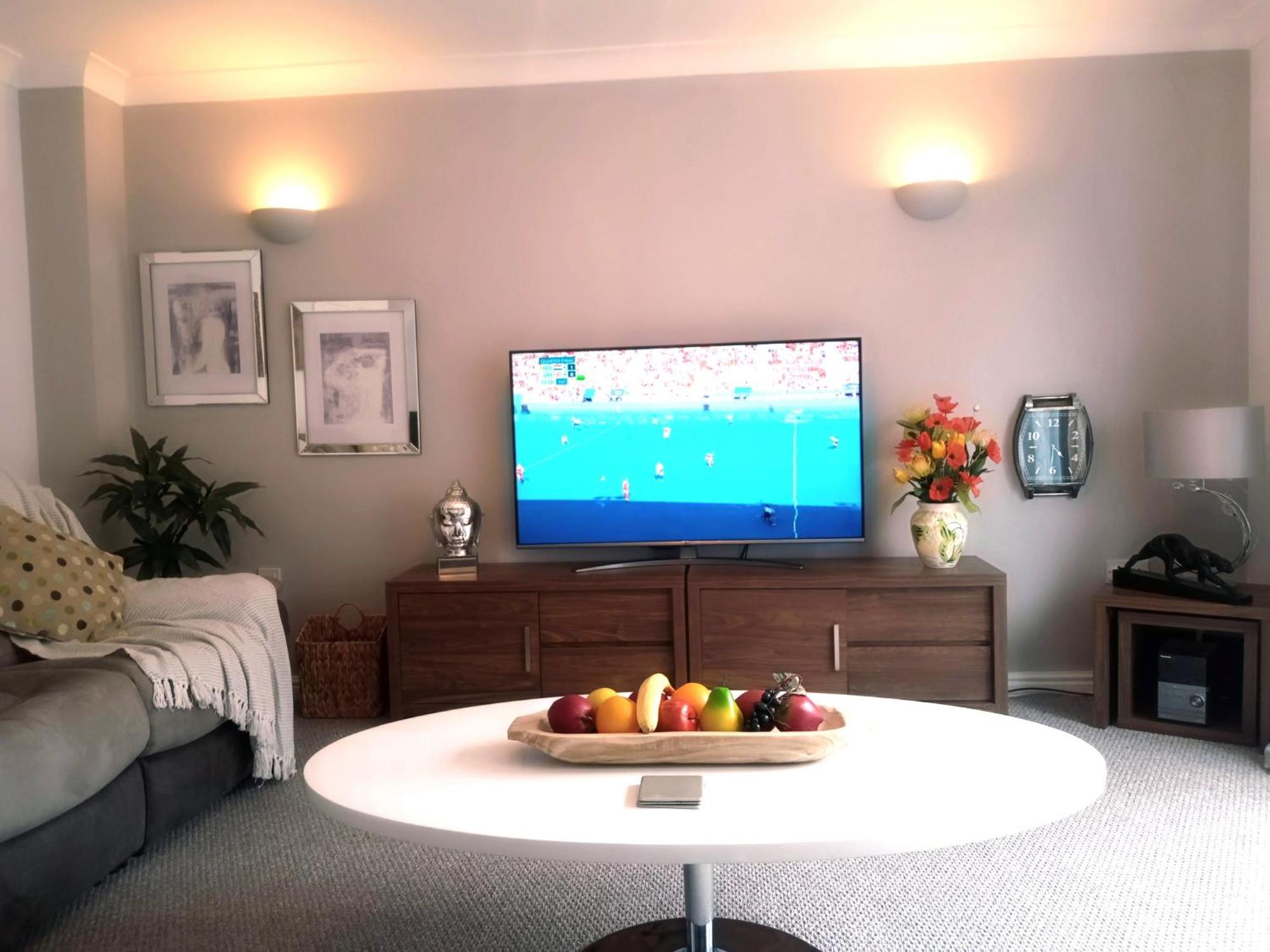 Ludlow Mews Town House With Free Parking Ngoại thất bức ảnh
